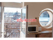 Жилье по суточно Balcony View Vintage 4 Separate Rooms Apartment - на relaxbase.su в категории Жилье по суточно