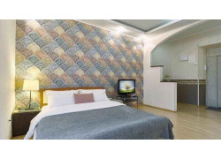 Апартаменты Center 3 separate bedrooms on 17 Arena