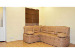 Owl Home Odessa Cozy spacious apartment in a quiet center between Deribasovskaya and Privoz