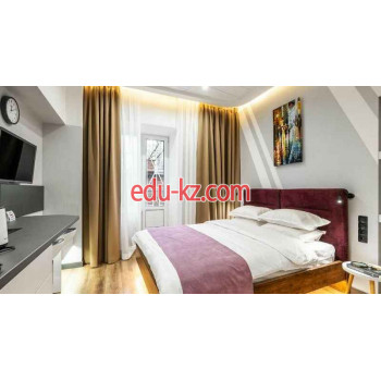 Жилье по суточно Amazing Sunny 3 Bedroom Next to Kreschatyk - на relaxbase.su в категории Жилье по суточно