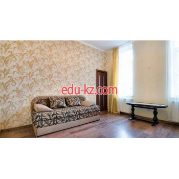 Жилье по суточно Two Bedrooms Apartment on Kn. Romana 26 - на relaxbase.su в категории Жилье по суточно