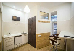 Smart Apartment Chornovola 21a